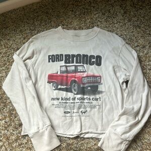 Abercrombie and Fitch Ford Bronco long sleeve T-shirt absolutely adorable